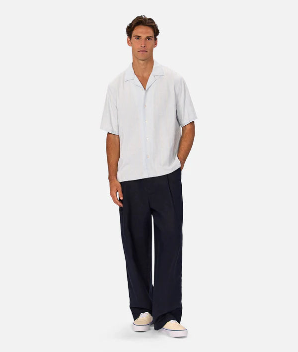 INDUSTRIE - The Andreas Short Sleeve Shirt - Bleach