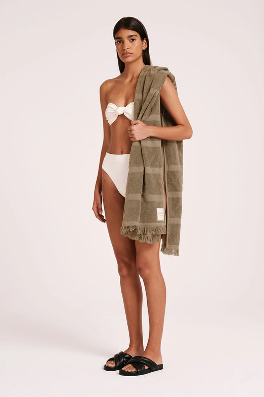 NUDE LUCY - Classic Beach Towel - OLIVE