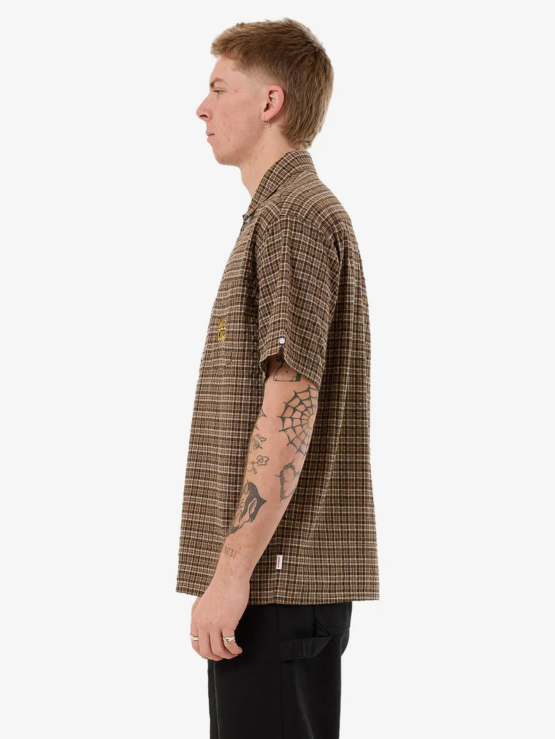 WORSHIP - Lavish Short Sleeve Shirt - BROWN