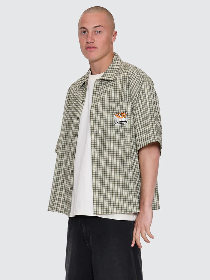 WORSHIP - On Leave Box Fit Short Sleeve Shirt - CALI GREEN