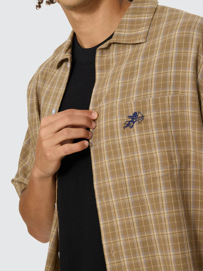 WORSHIP - Cherub Short Sleeve Shirt - Tannin