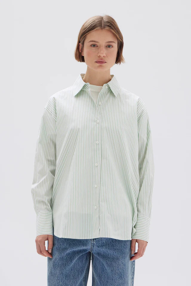 ASSEMBLY LABEL - Signature Poplin Shirt - ROSEMARY/WHITE