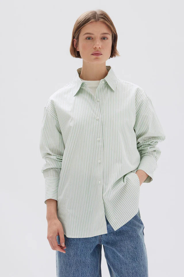 ASSEMBLY LABEL - Signature Poplin Shirt - ROSEMARY/WHITE