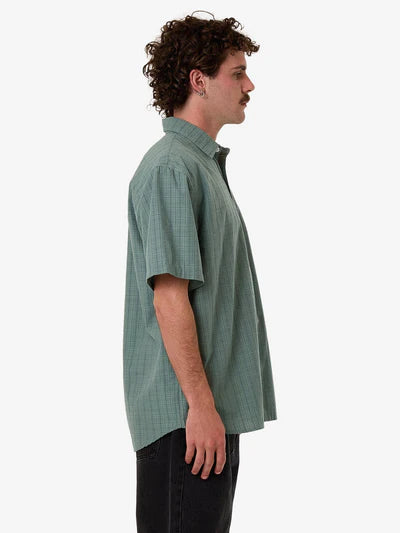 THRILLS - AMBIENT CONNECTIONS SHORT SLEEVE SHIRT - Chinois Green
