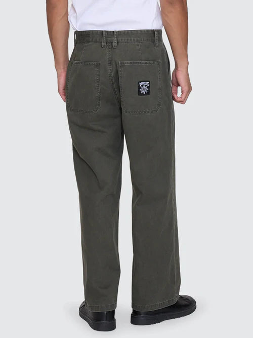 THRILLS - Stagger Big Slacker Cropped Pant - OIL GREEN