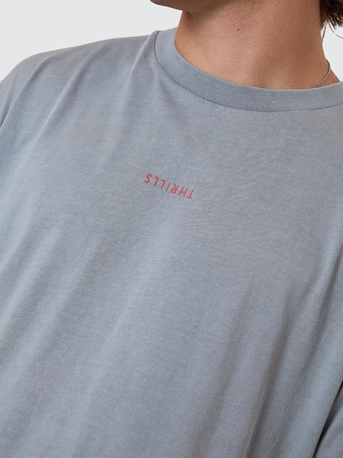 THRILLS - Minimal Thrills Merch Fit Tee - SMOG