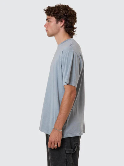THRILLS - Minimal Thrills Merch Fit Tee - SMOG