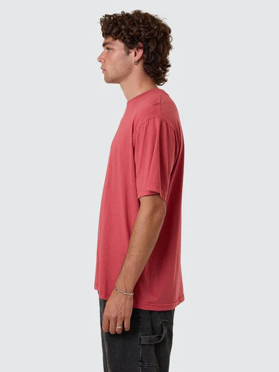 THRILLS - Minimal Thrills Merch Fit Tee - Redwood