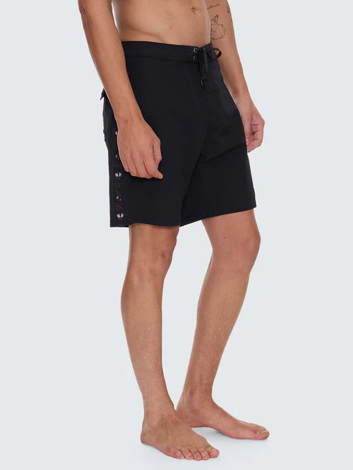 THRILLS - Thrills Beauty Around Us Boardshort - Black