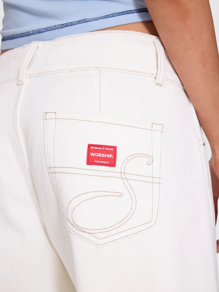 WORSHIP - 00'S Big Baggy Short - MILK WHITE