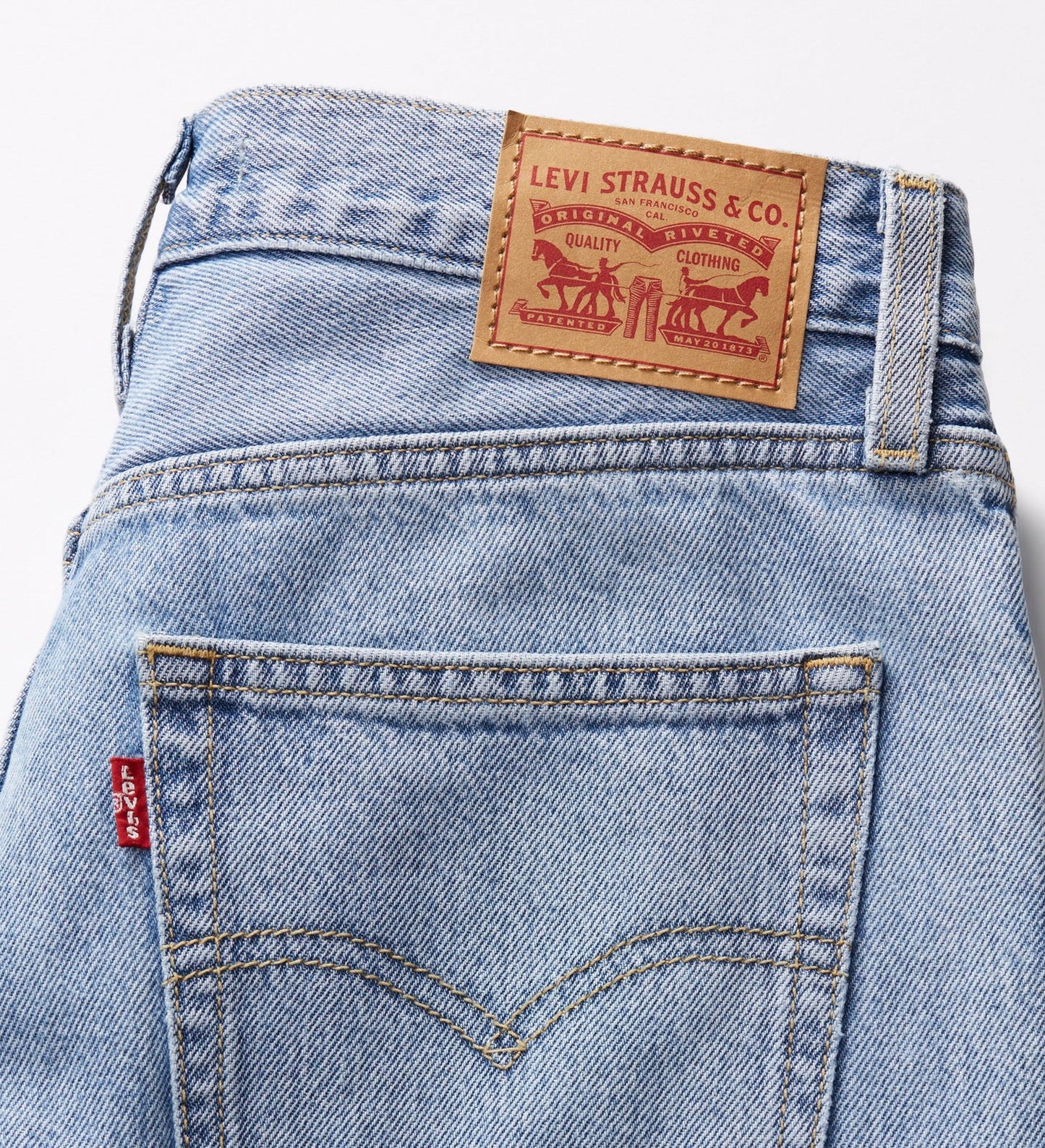 LEVIS - Women's 94 Baggy - RIVERTING