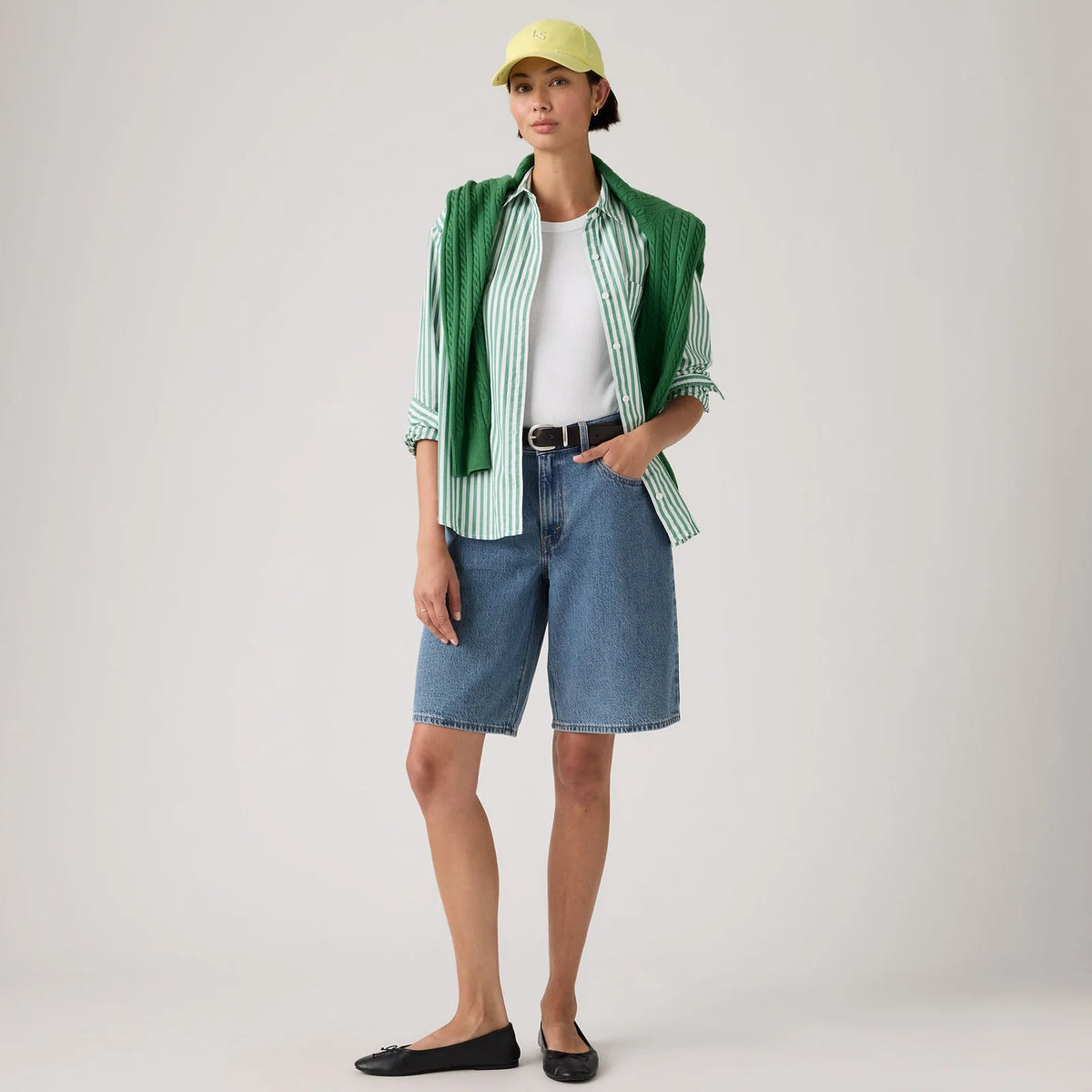 LEVI'S - Baggy Dad Jort - OWN IT TENCEL