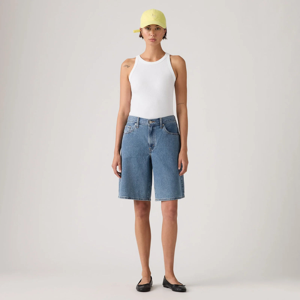 LEVI'S - Baggy Dad Jort - OWN IT TENCEL