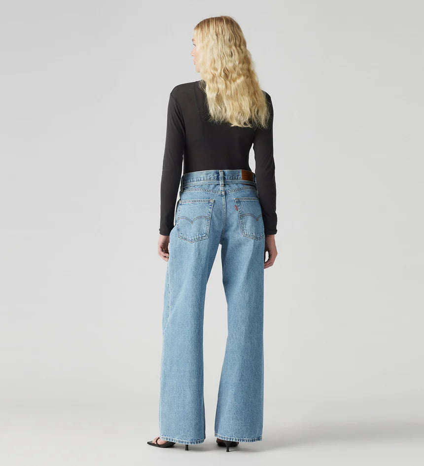 LEVIS - XL STRAIGHT JEANS - THANKS FRIEND