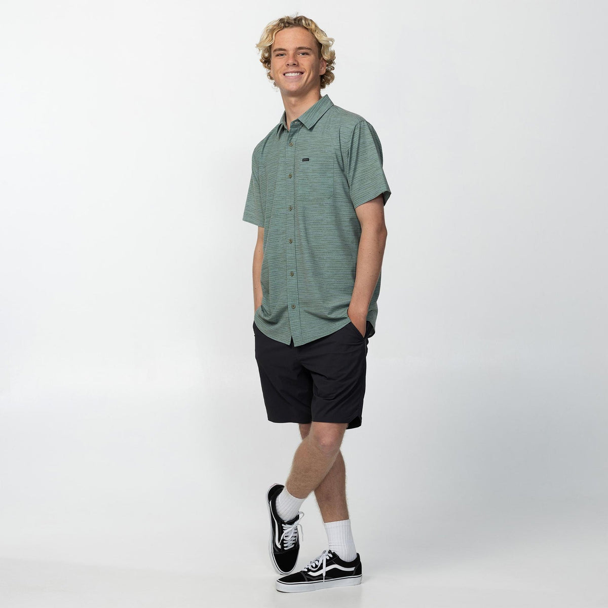 O'NEILL - TRVL UPF Traverse Stripe Standard - SAGE GREEN