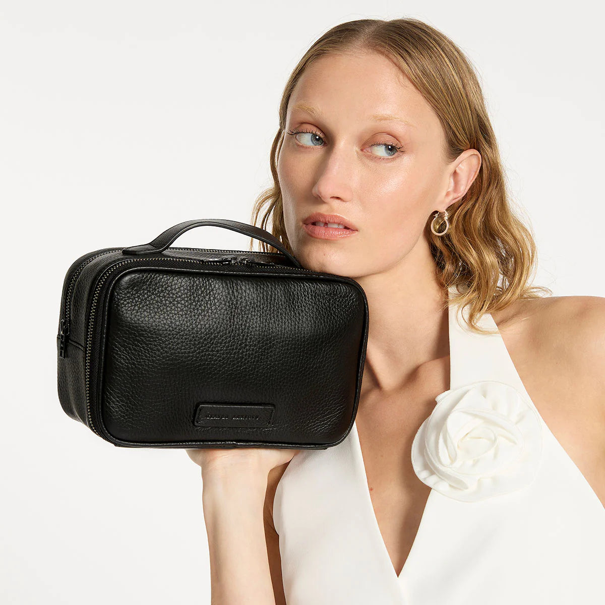 STATUS ANXIETY - Other Side Toiletry Bag - Black