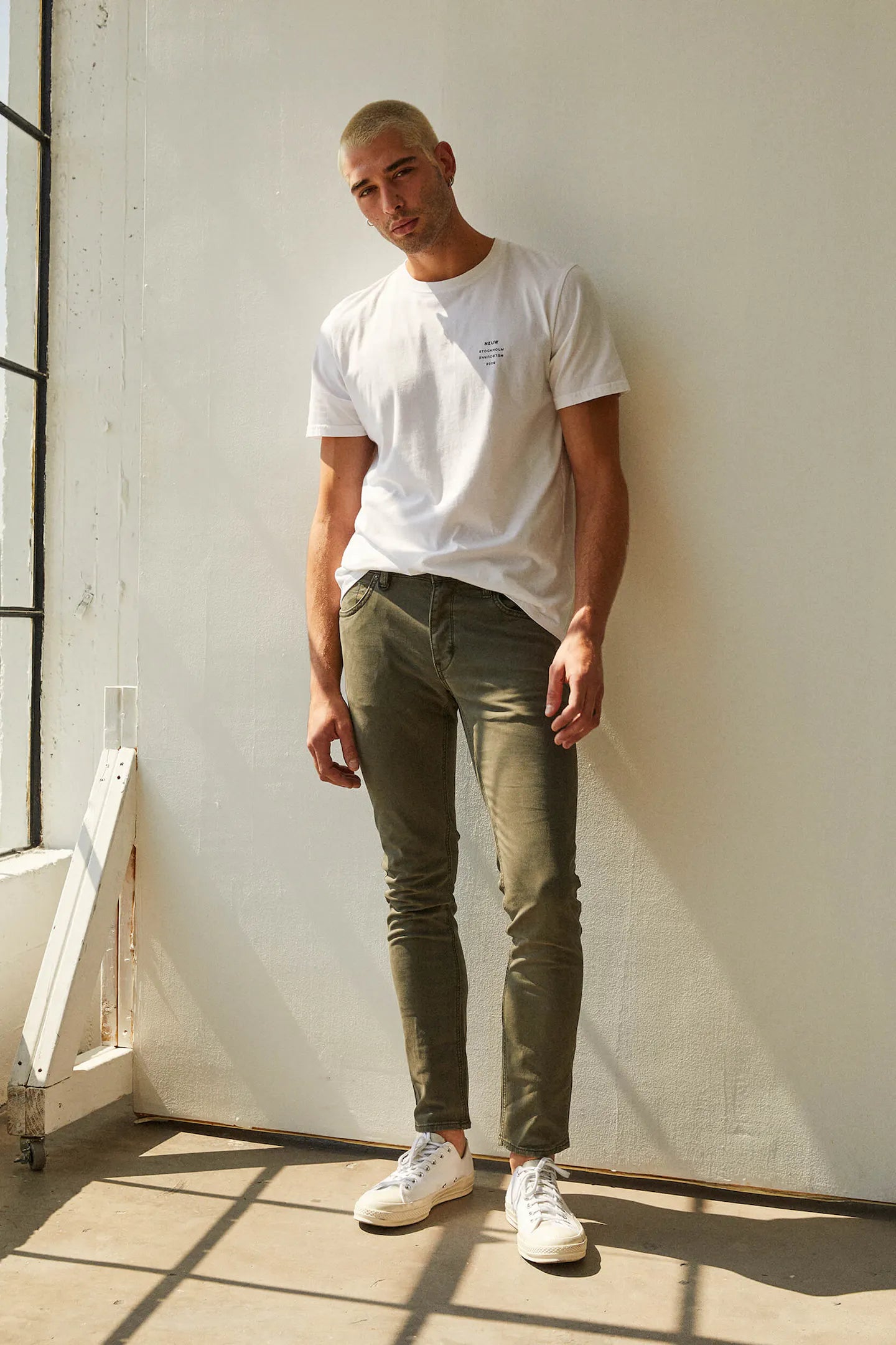 NEUW Lou Slim Twill MILITARY Revival Yamba