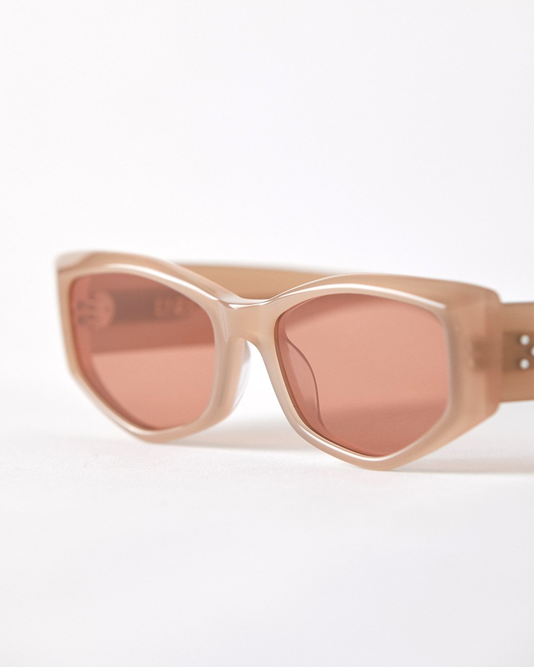 EPOKHE EYEWEAR - GUILTY - Bone Polished / Amber