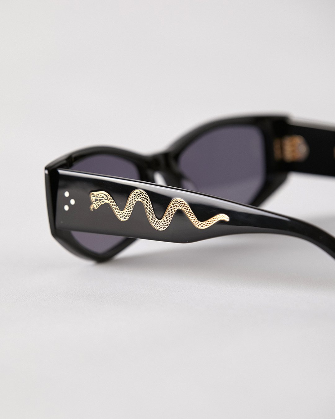 EPOKHE EYEWEAR - GUILTY - Black Polished / Black
